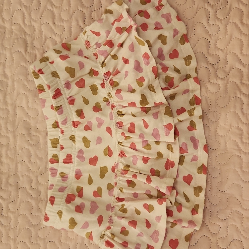 Pretty skirt with shorts
